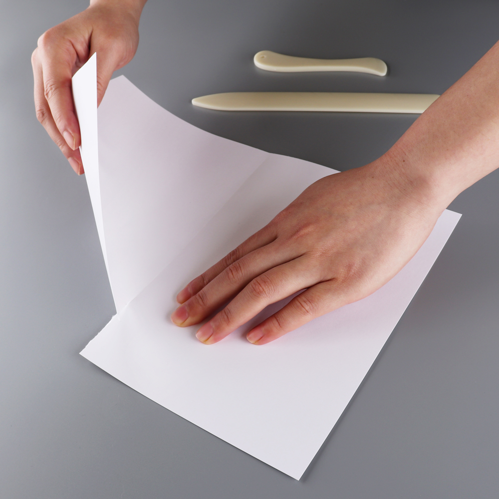 Creaser de papel y carpeta de  - Bone Folder Tool reseña y precio